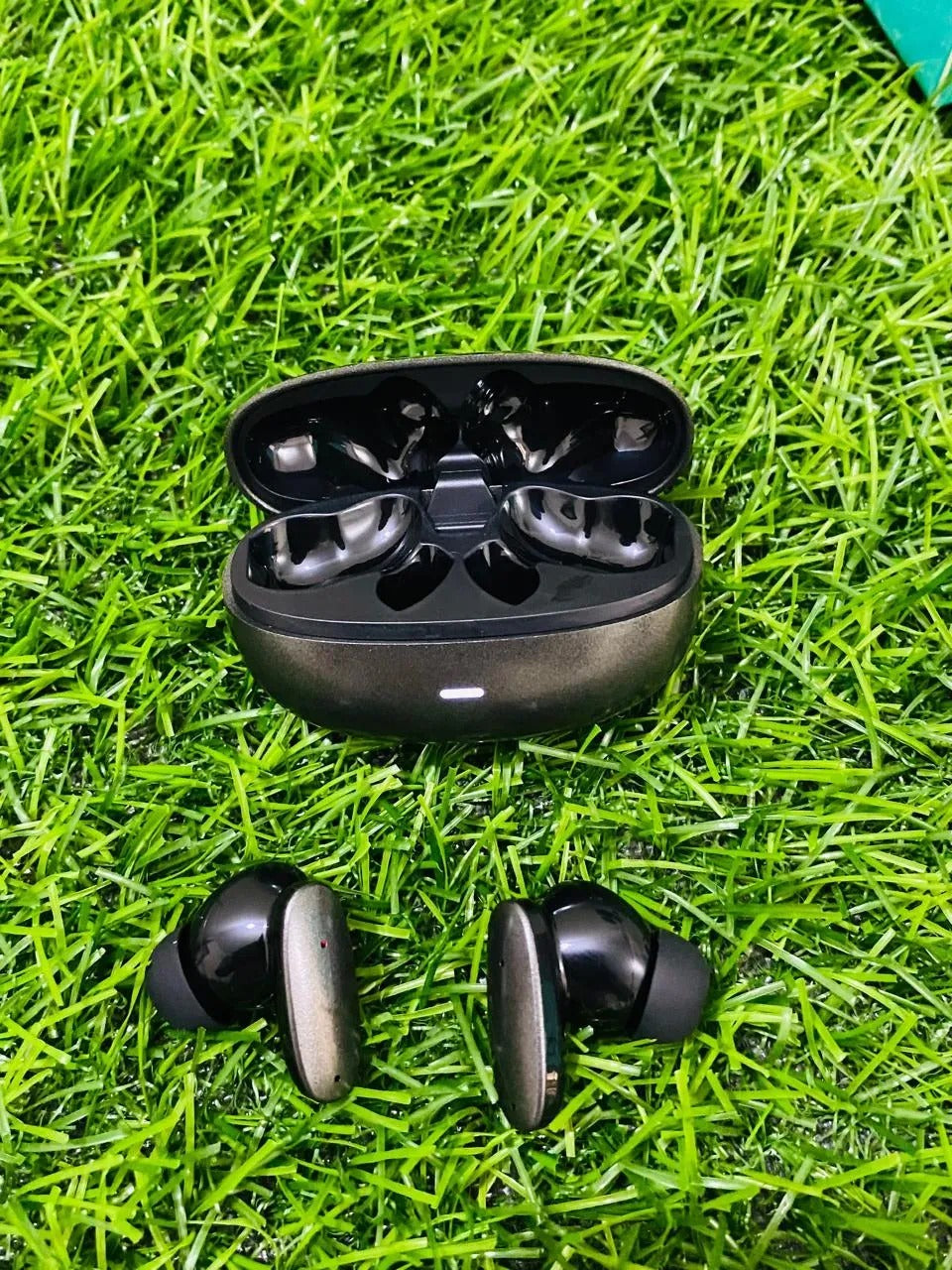 ZH GameWave Pro ANC Wireless Earbuds 🎮 | ANC + ENC | Long Battery Life 🔋 | Low-Latency Gaming Sound